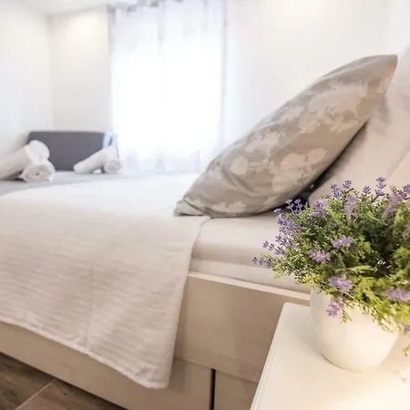 Aussie Apartment Biograd Na Moru